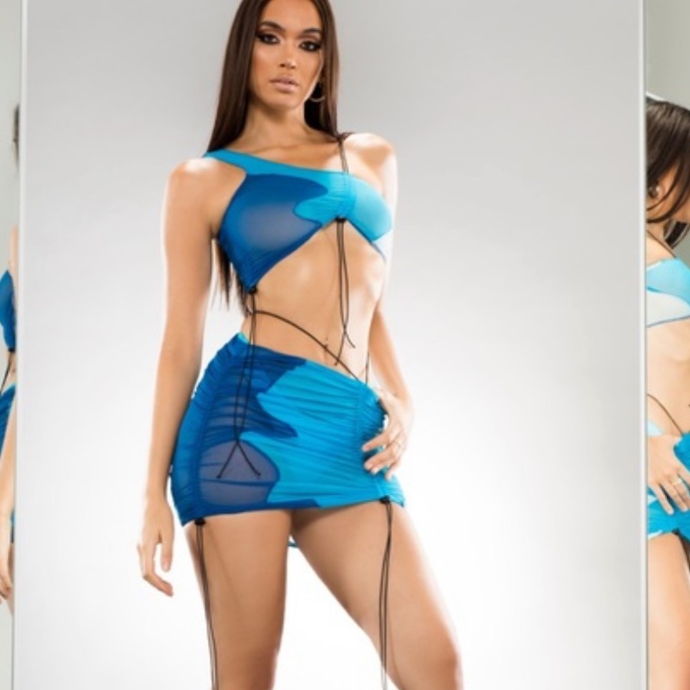 Lips and Honey Blue Mesh Dahlia Swimsuit Cover-up Skirt Set